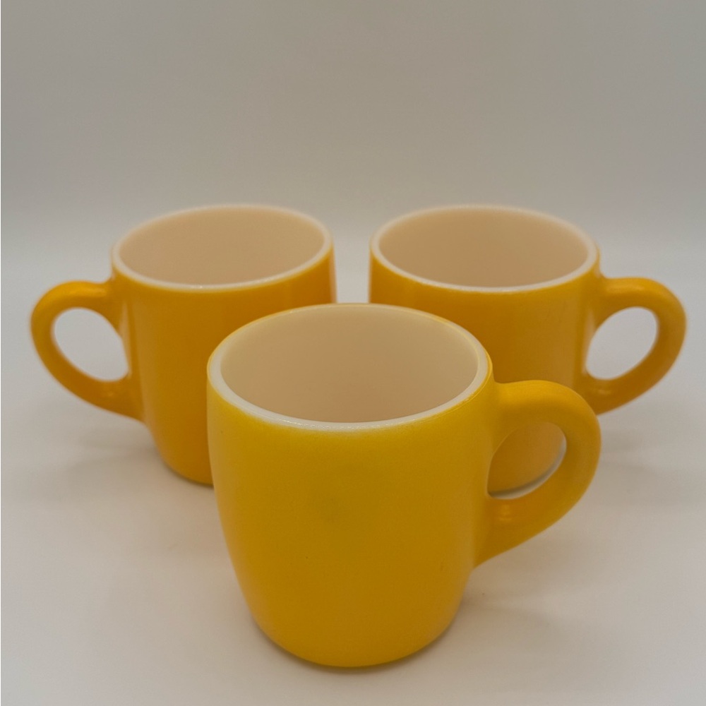 Assorted Yellow, Orange, and Brown Ceramic Vintage Milk Glass Mugs - Set of 9 - Picture 5 of 7